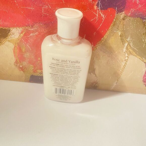 🎁 Spa Luxury Rose And Vanilla Scented
Body Lotion 8OZ (227g) - Picture 7 of 7